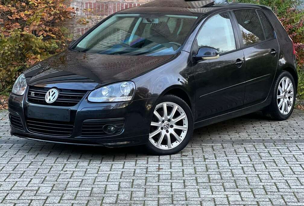 Volkswagen Volkswagen Golf 5 GT sport 1.4 tsi essence 140cv