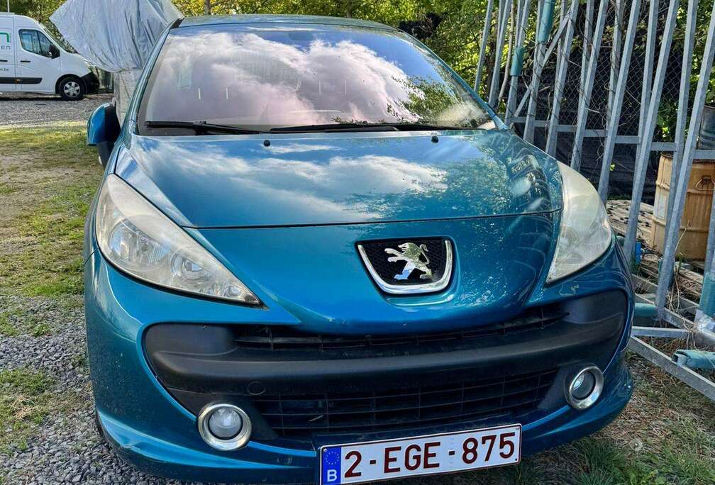 Peugeot 207 CC 1.6i 16v Pack