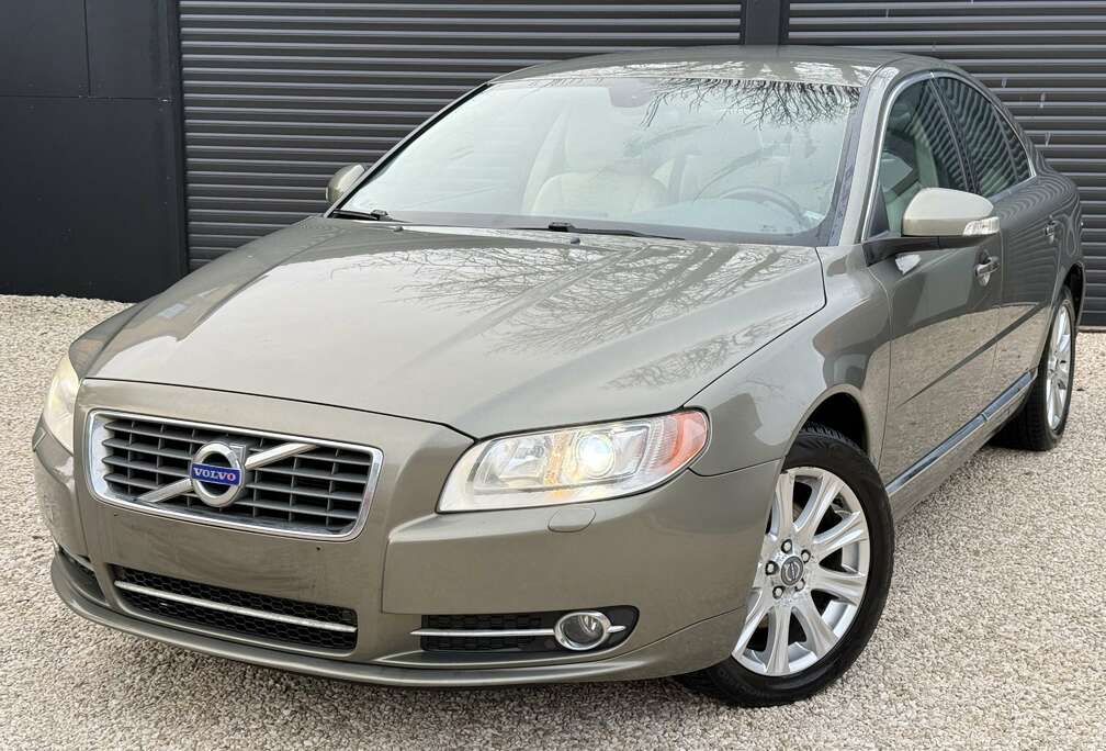 Volvo S80 2.0 D  5 CYLINDRES  FULL OPTIONS
