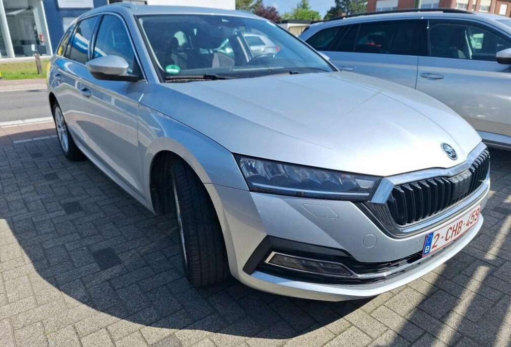 Skoda Octavia SW 1.0 TSI 110PK met CAMÉRA FULL OPTION