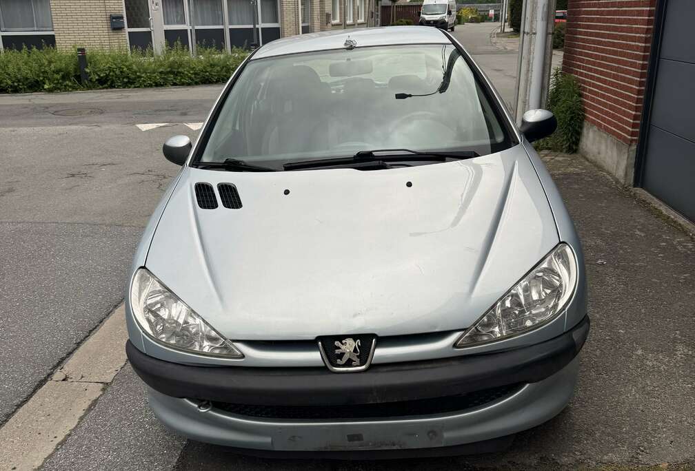 Peugeot