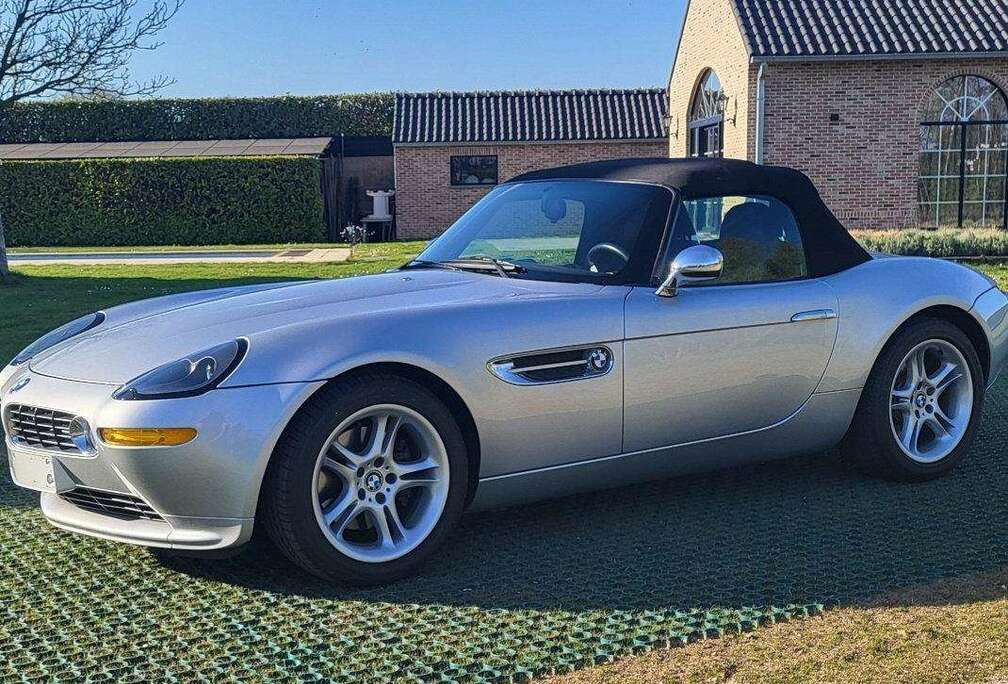 BMW Z8 roadster