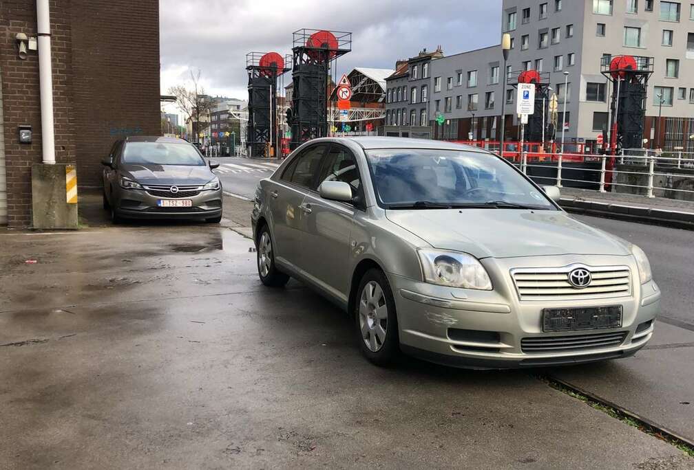 Toyota 1.6i VVT-i 16v Linea Terra