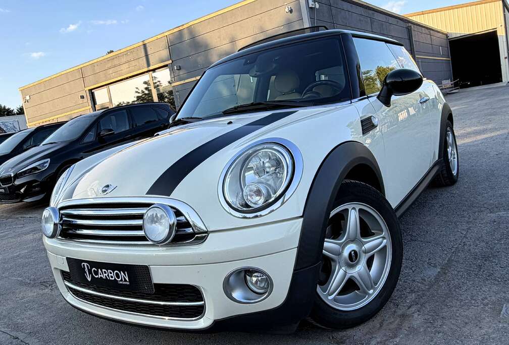 MINI 1.6 D Cooper Pack CHILI/CUIR/PANO/Pepper White/