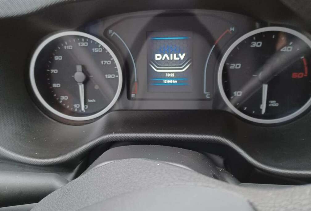 Iveco 35C14 2.3 Turbo VGT