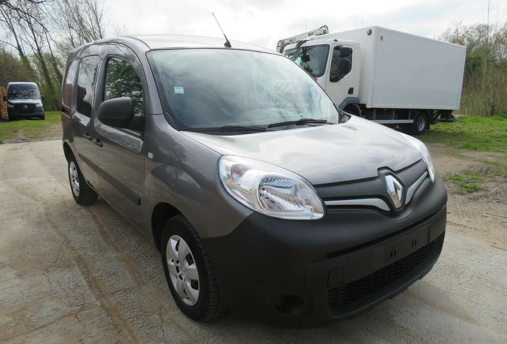 Renault 1.5 Blue dCi