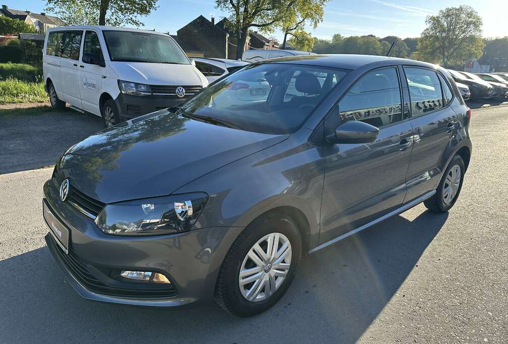 Volkswagen Polo 1.0i Trendline Carnet Vw Bcp Opt Gar 12 Mois