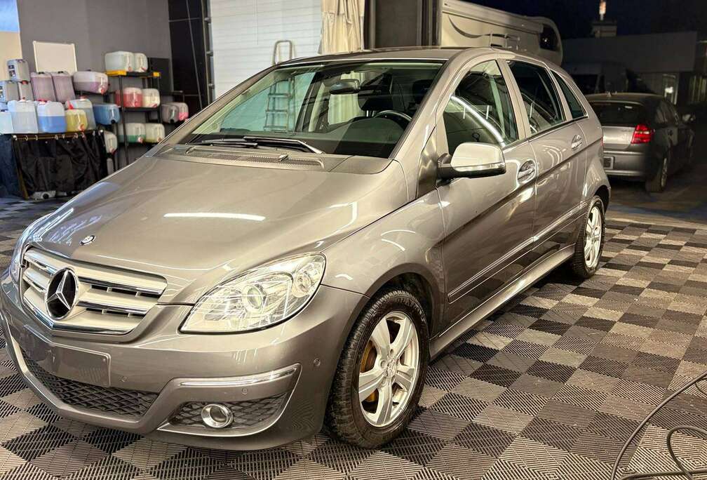Mercedes-Benz Cdi  bj2011 150849KM Euro 5