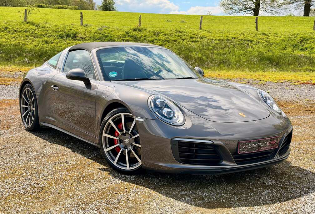 Porsche 991.2 Carrera 4S Targa 3.0 PDK-Agate Grey Metallic-Carrera Classic Wheels-Garantie jusqu\'à 36 mois