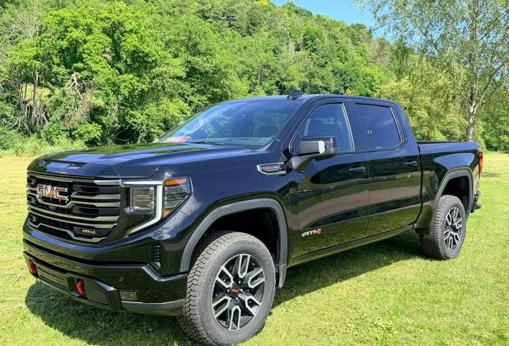 GMC GMC SIERRA 6.2 V8 AT4 MY 2026