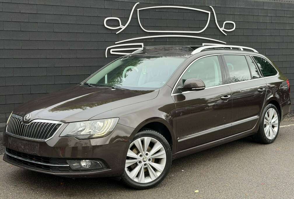 Skoda SW 1.6 TDi DSG+MECATRONIC A CONTROLER+NAVI+TOIT OUVR+CUIR