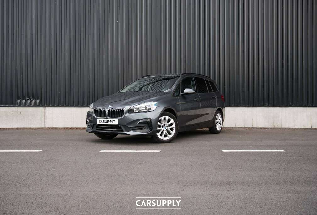 BMW Gran Tourer 218i - 7 Seats - Camera - Getinte ramen - 1e eigenaar - Park assist - BMW Historiek