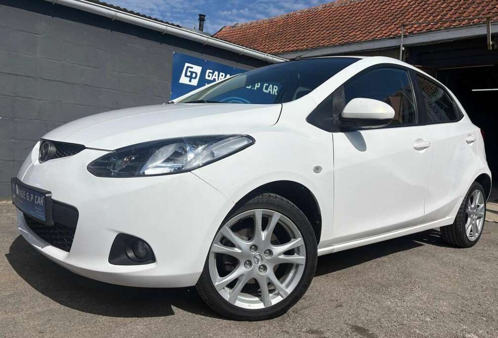 Mazda 1.3i Sport