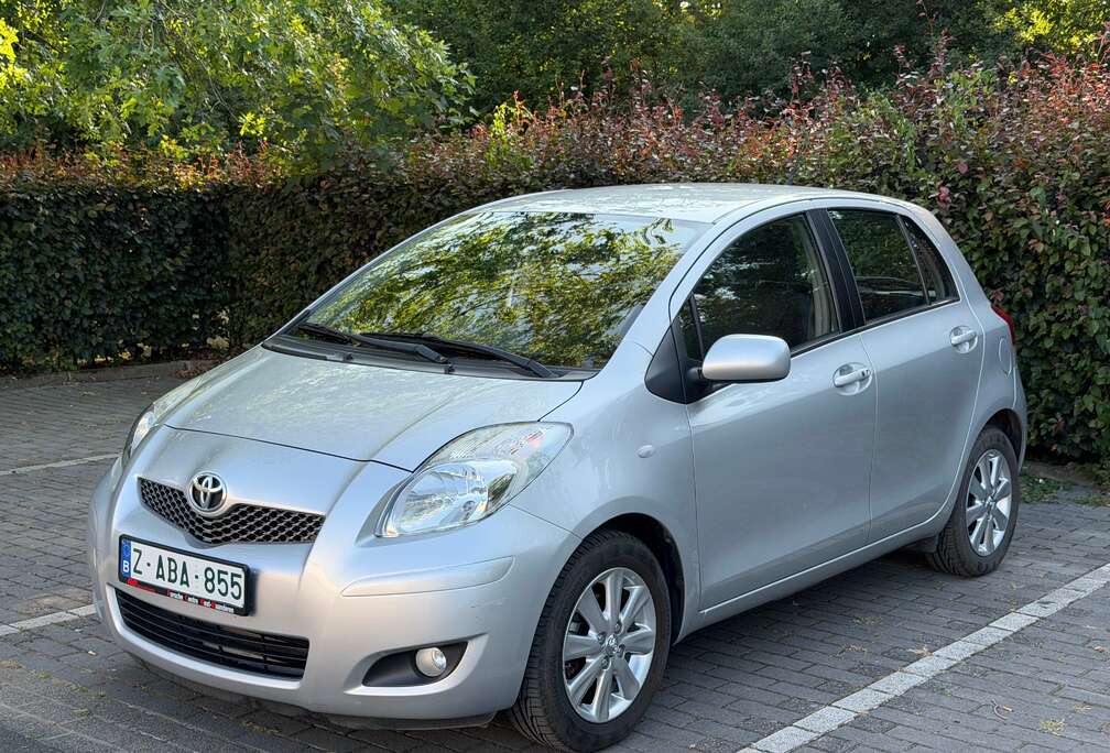 Toyota Yaris 1.33i VVT-i Automatique