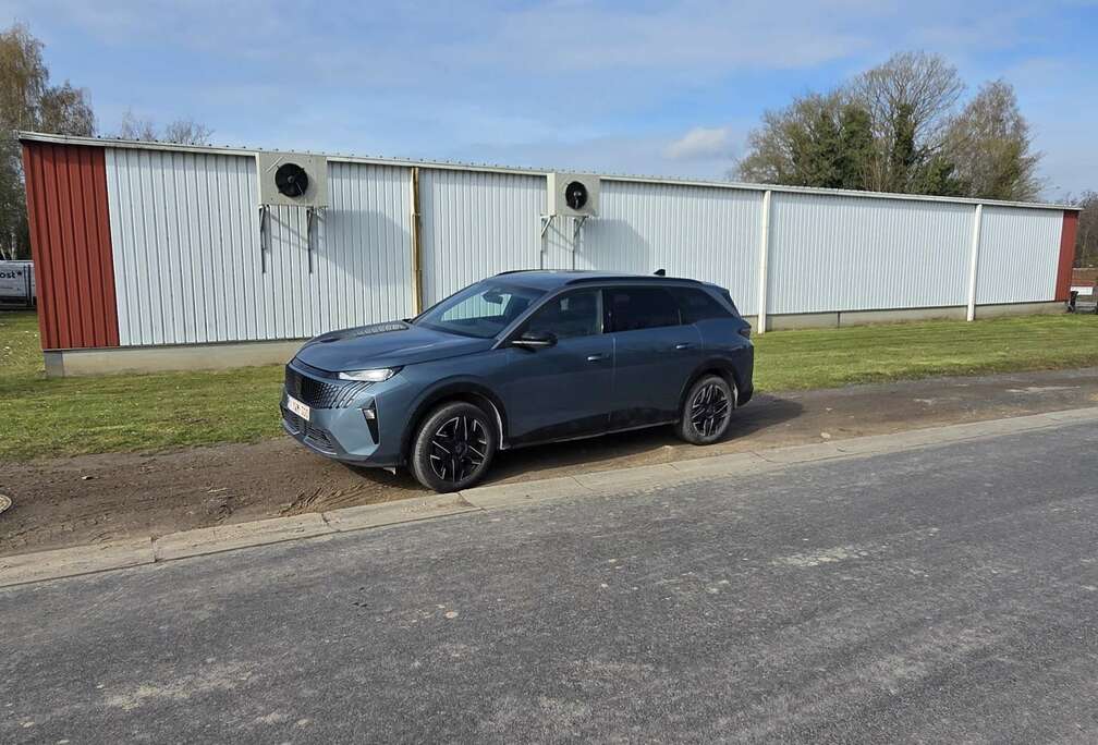 Peugeot PHEV 1.6 Turbo Allure 7pl. (166 kW)
