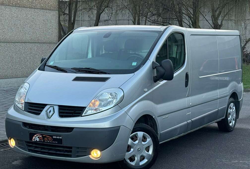 Renault Trafic 2.5 dCi L2H1 Faible Km   Airco  Gps