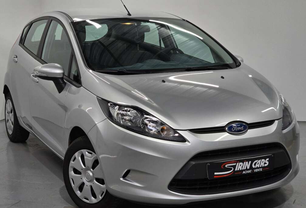 Ford 1.25i  Airco  Carnet  Etat exceptionnel  GARANTIE 12MOIS