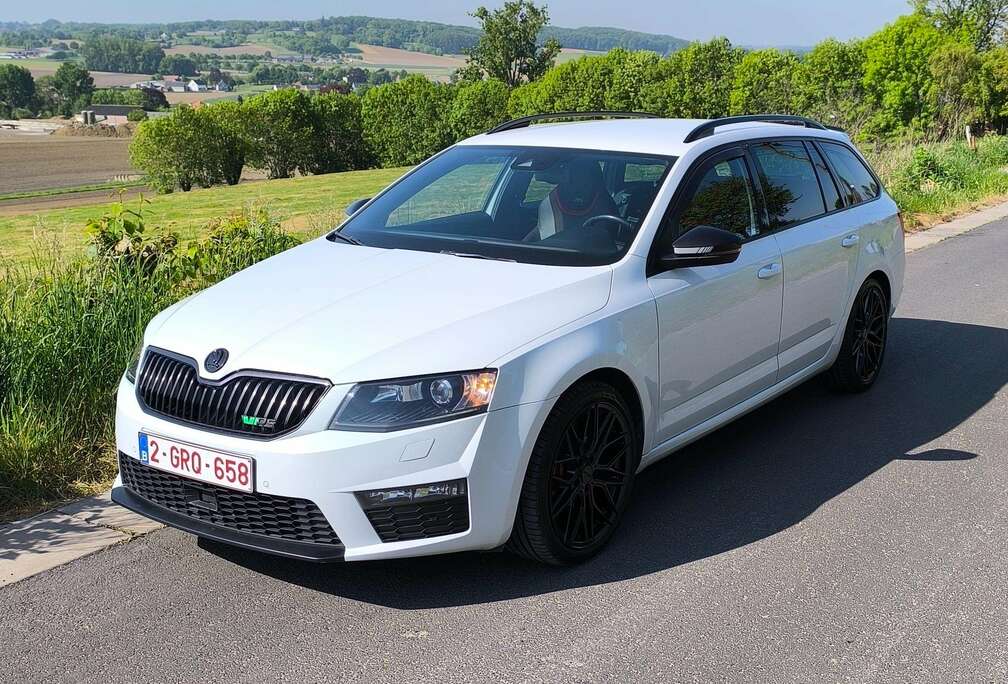 Skoda Octavia SW RS 2.0 TFSI RS230 DSG