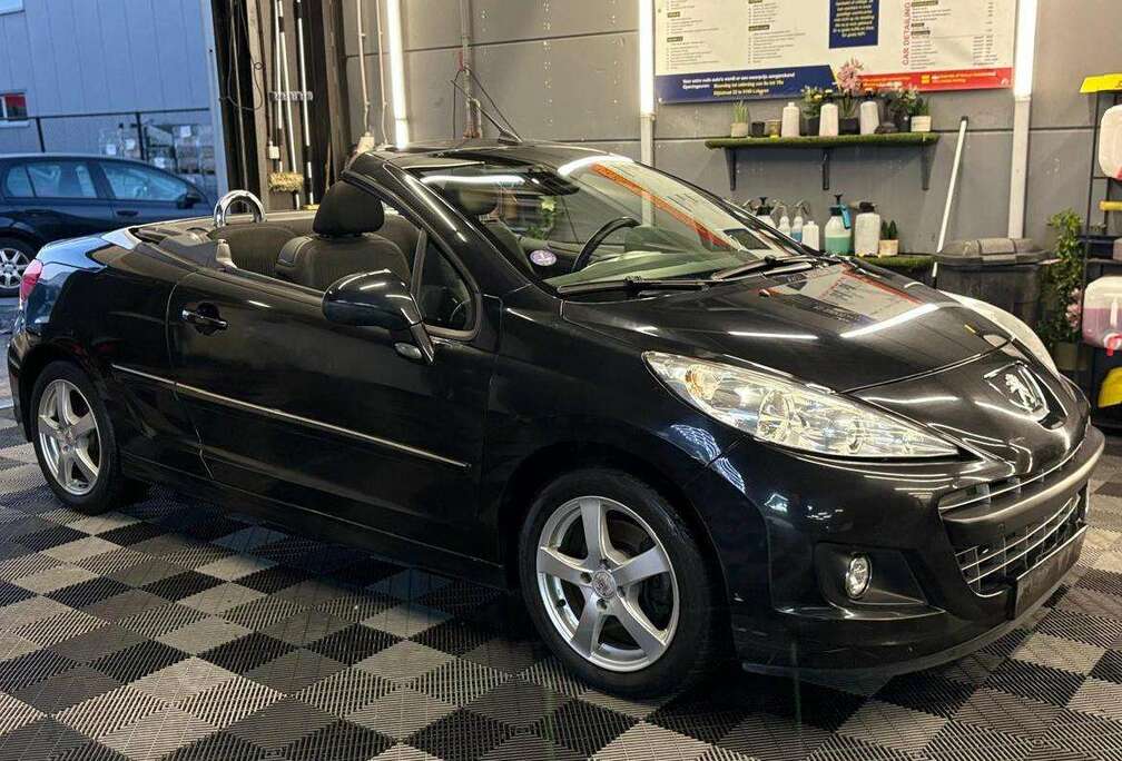 Peugeot CC 1.6i cabrio bj. 2013 Euro 5