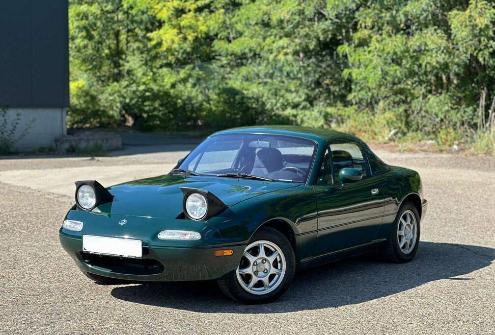 Mazda 1.8i 16v Si