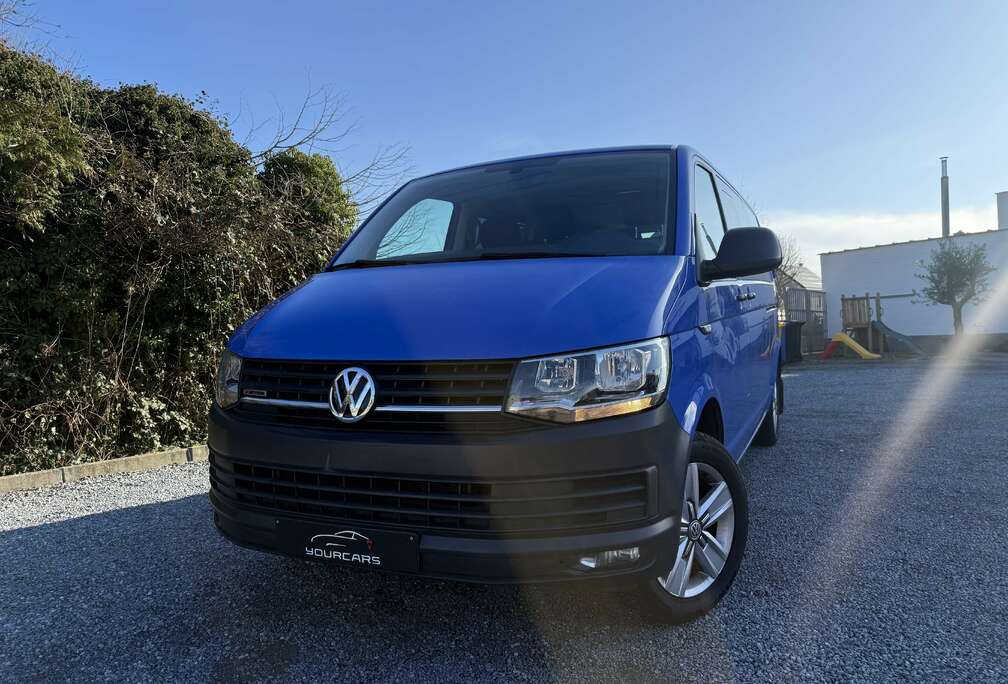 Volkswagen 2.0 TDi SCR 4Motion BMT Highline DSG * 9 PLACES