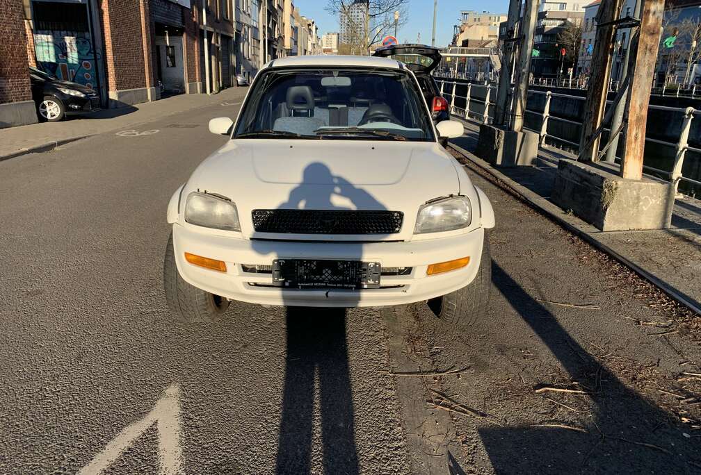 Toyota RAV4 2.0i VX