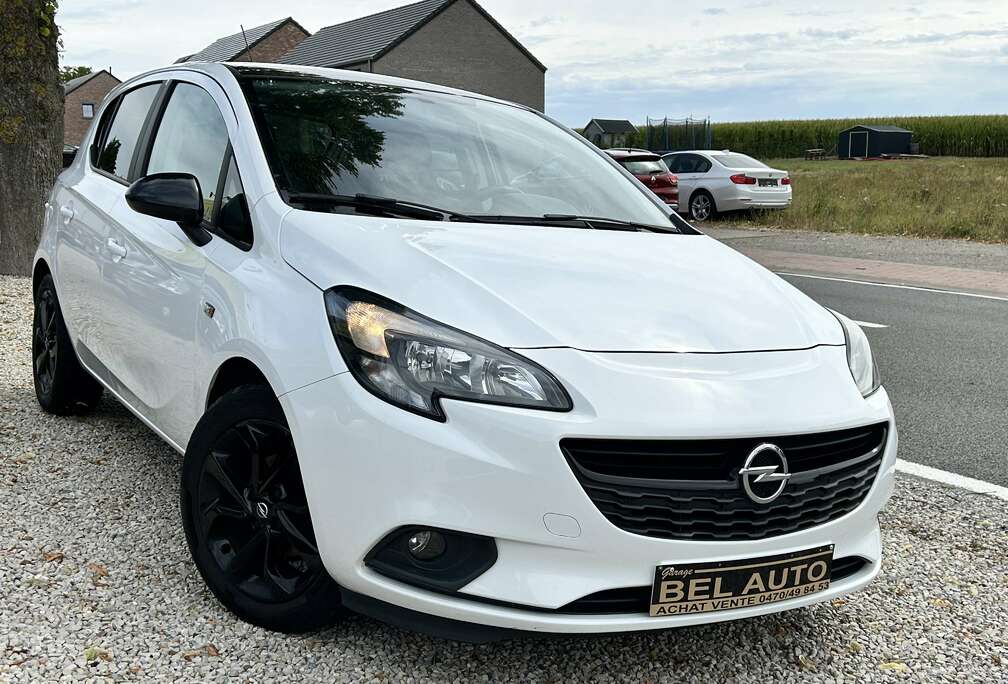 Opel Corsa 1.2i Black Edition-Apple carplay-Clim-1an garantie