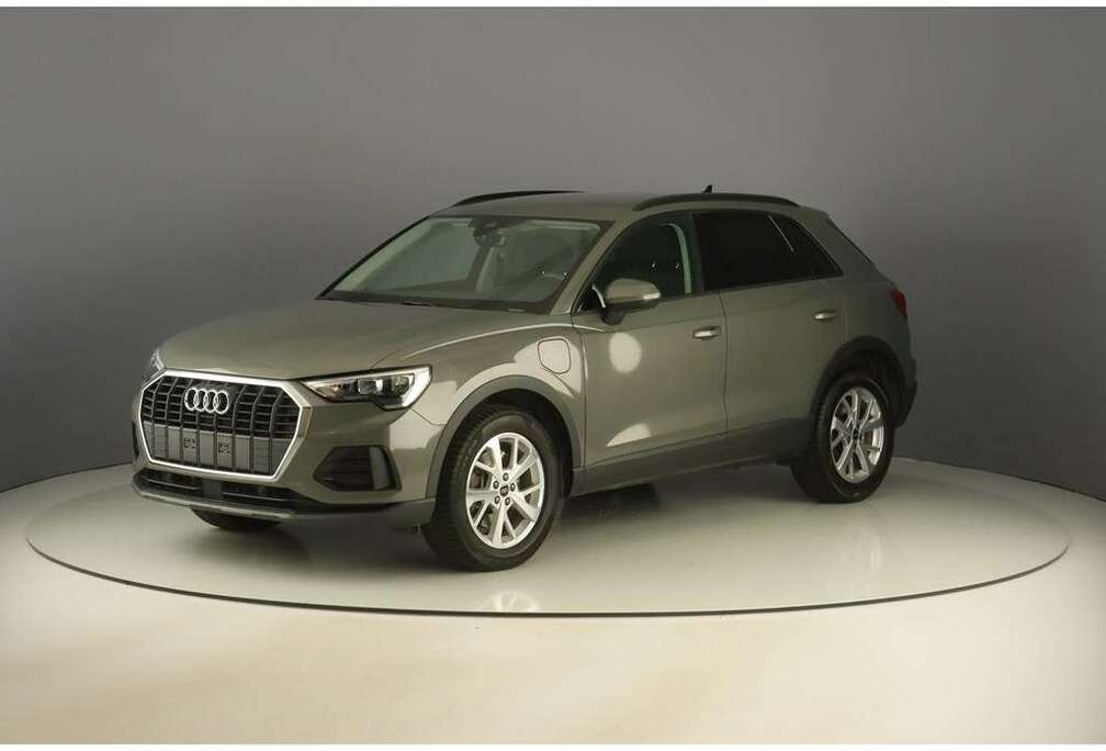 Audi 45TFSIe 245pk Pack Business