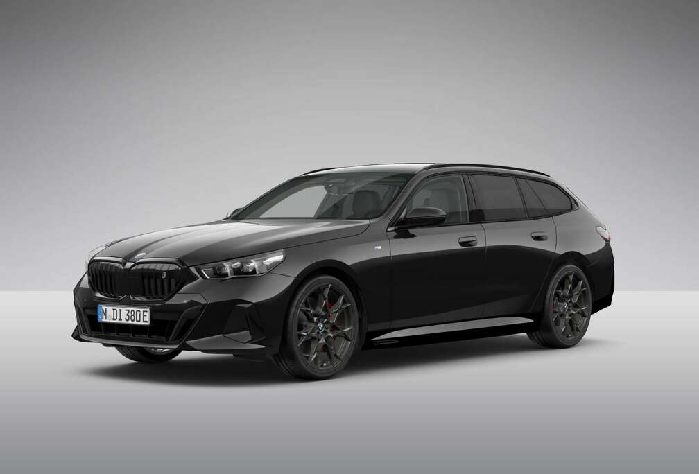 BMW xDrive40 Touring M Edition - M Sport Pack Pro