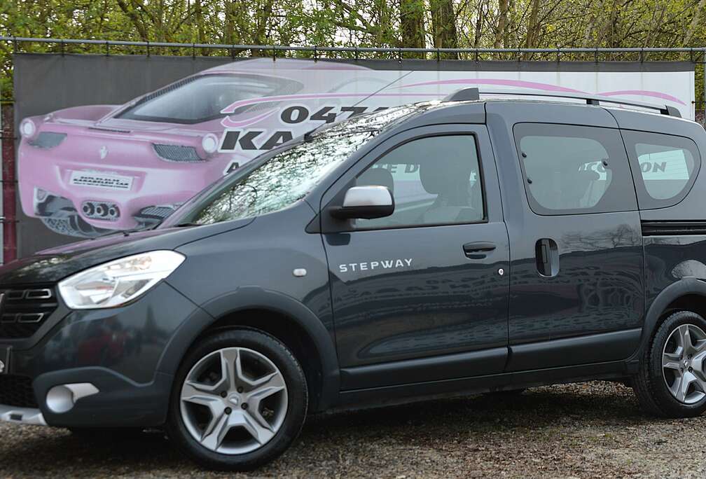 Dacia 1.6i Stepway NAV SENS AR CLIM CRUIS 43.944KM