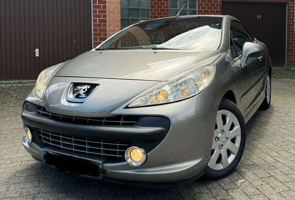 Peugeot 207 CC 1.6 HDi Roland Garros FAP