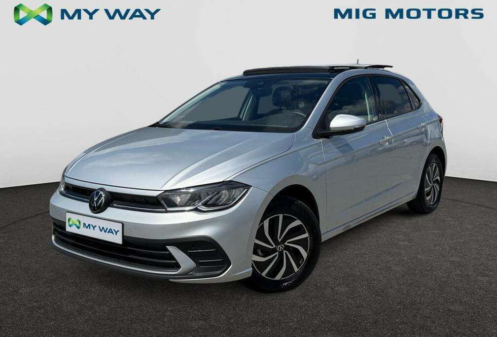 Volkswagen Life Business 1.0 TSI (95 pk) AUTOMAAT /// Panoramisch Schuifdak /// Zetelverwarming Vooraan /// Beatsaudio systeem ///