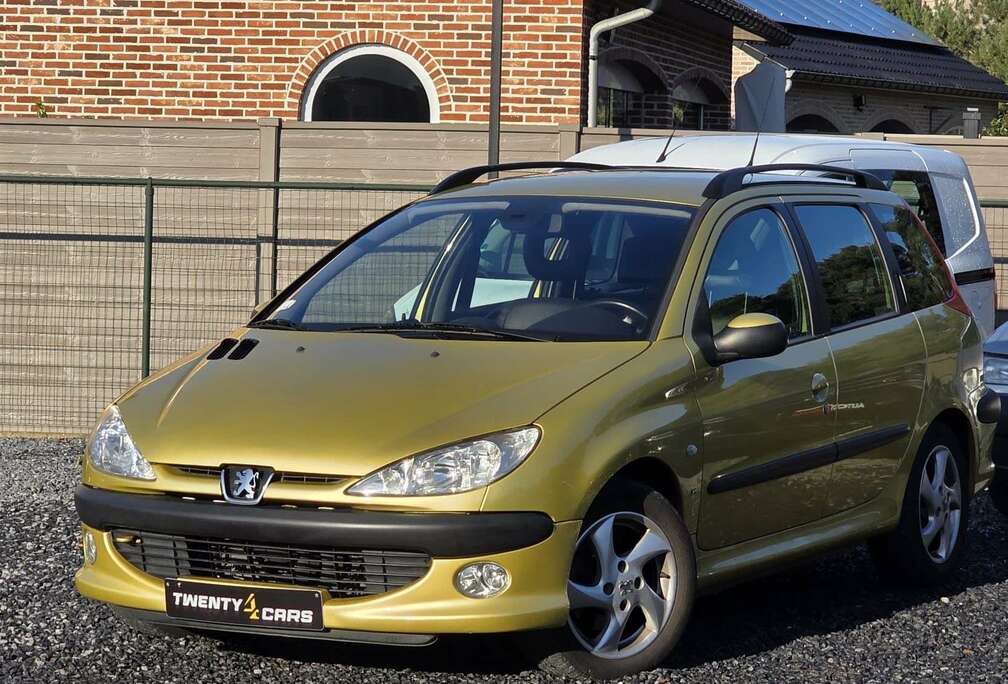 Peugeot 1.6i XT