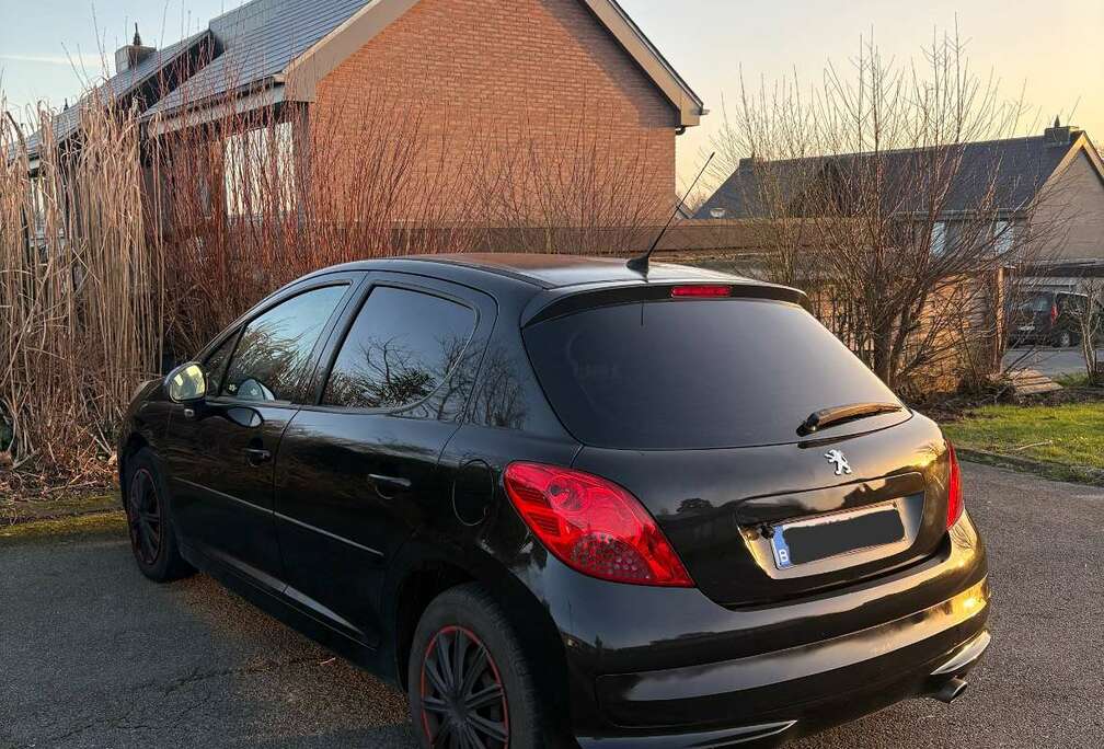 Peugeot 1.6i 16v Sporty