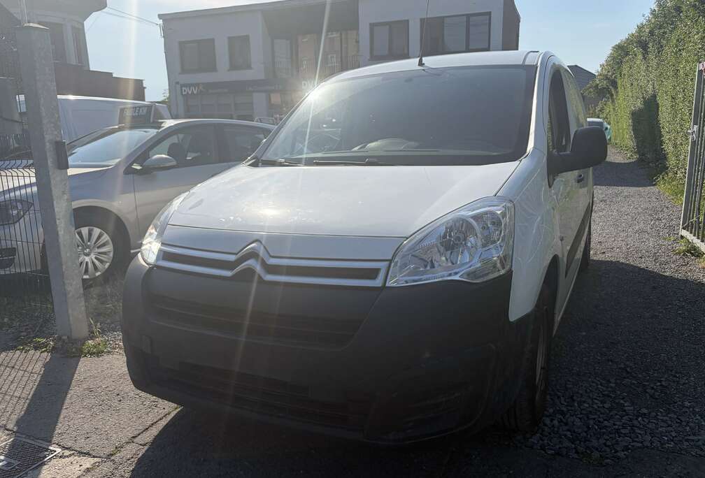 Citroen 1.6HDI 75cv  EURO6B**UTILITAIRE**EXPORT OU MARCHAN