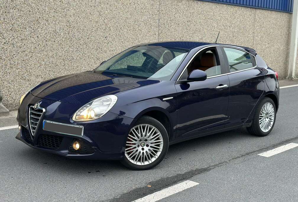 Alfa Romeo Giulietta 2.0 JTDM van het jaar2010 met 311.000km