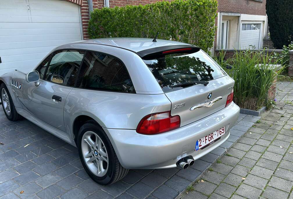 BMW 3.0i