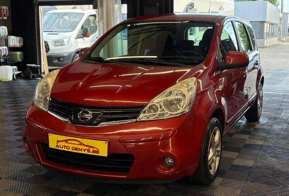 Nissan benzine bj. 2009 amper 78.822km GEKEURD