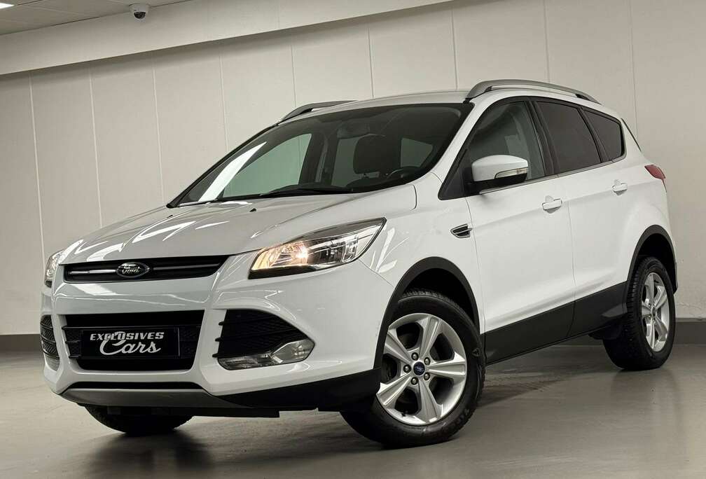 Ford 1.6 ECOBOOST 150CV TITANIUM 1ere MAIN GPS