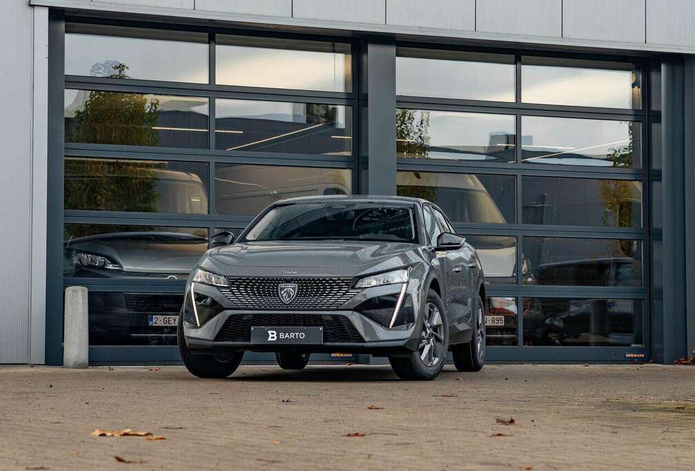 Peugeot 130 PK AT  Camera  Keyless  Navi  Airco  A...