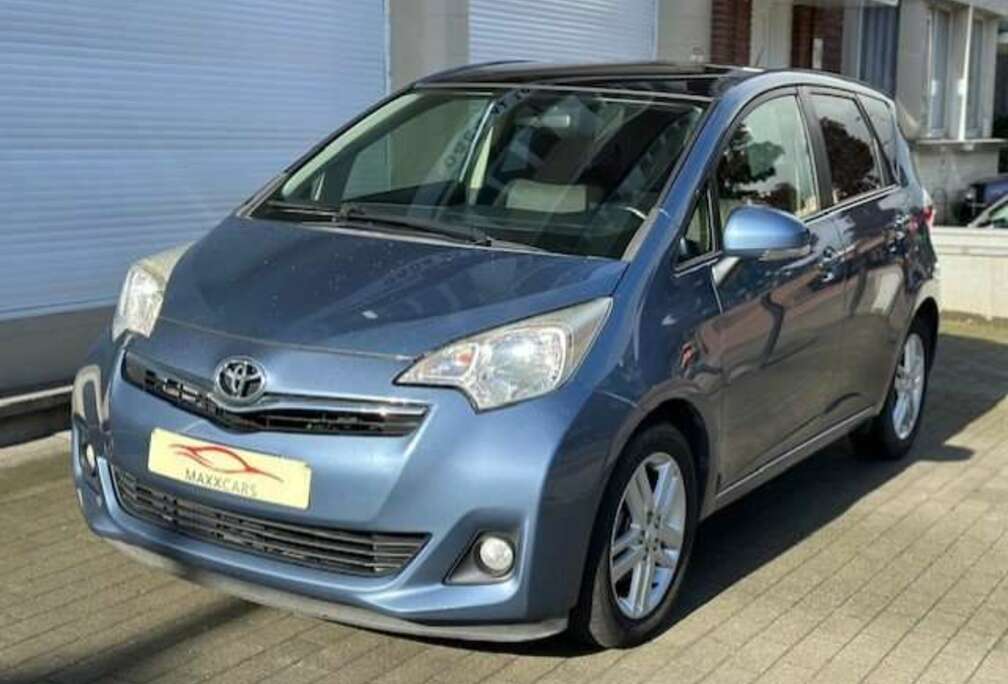 Toyota Verso S 1.33 VVT-i Skyview Pano Airco BT Camera