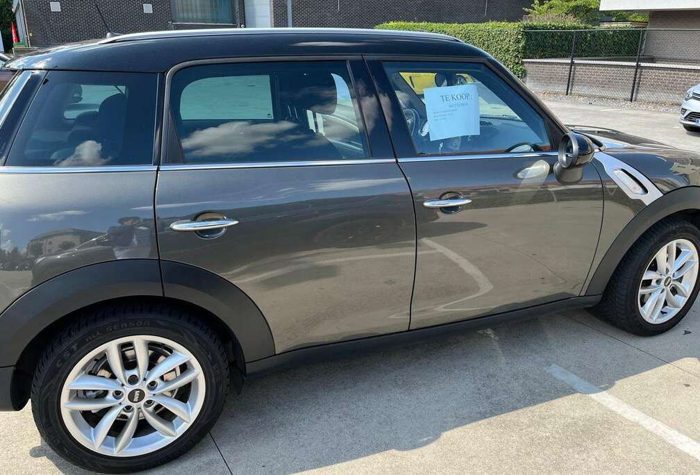 MINI 1.6i