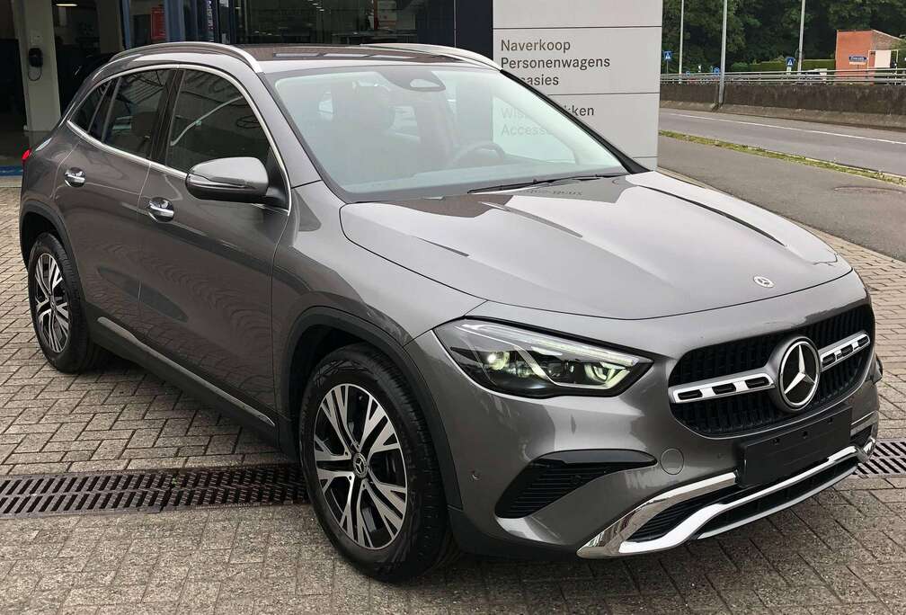 Mercedes-Benz 7G-DCT Artico leder, Keyless GO, Sfeerverlichting, Draadloos laden van smartphone, Carplay
