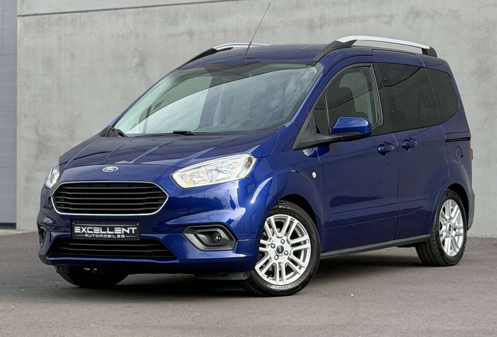 Ford 1.5 TDCi Titanium*BLUETOOTH*CARPLAY*GPS*PDC*JANTES*GARANTIE 12 MOIS***