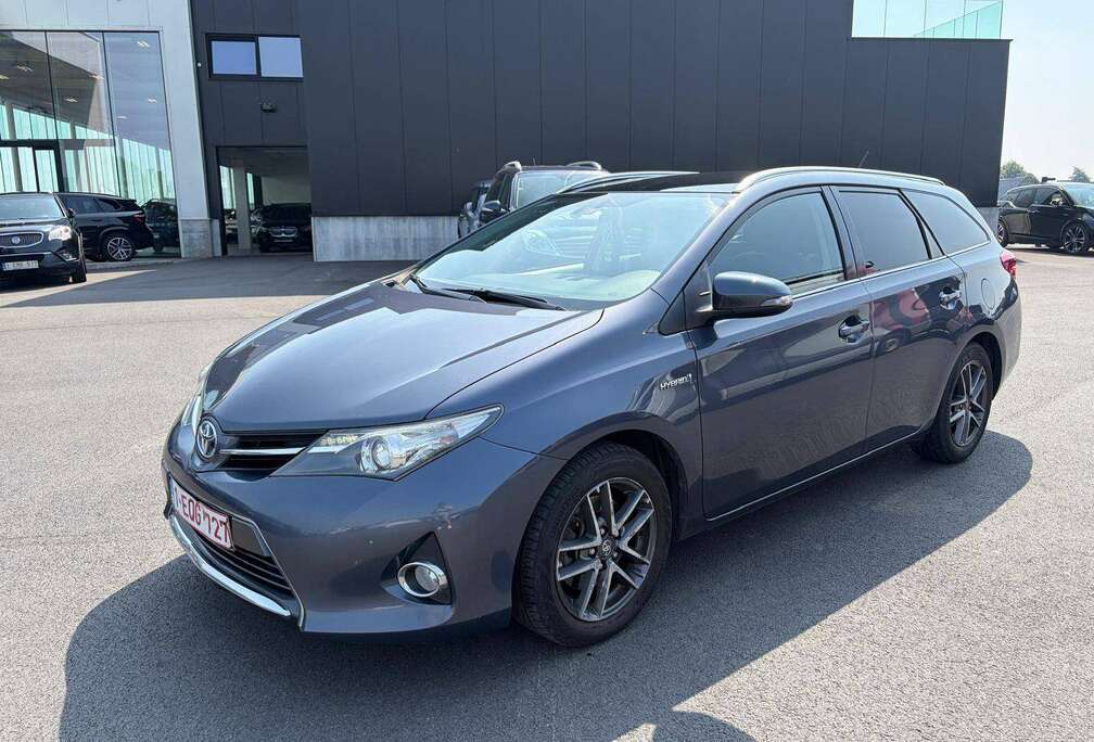 Toyota Auris SW HEV 1.8i CVT