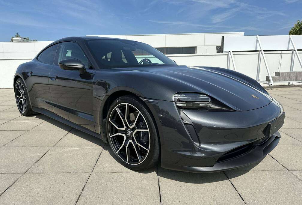 Porsche Luchtvering Sport Chrono Performance Battery Plus Adapt. comfortstoelen