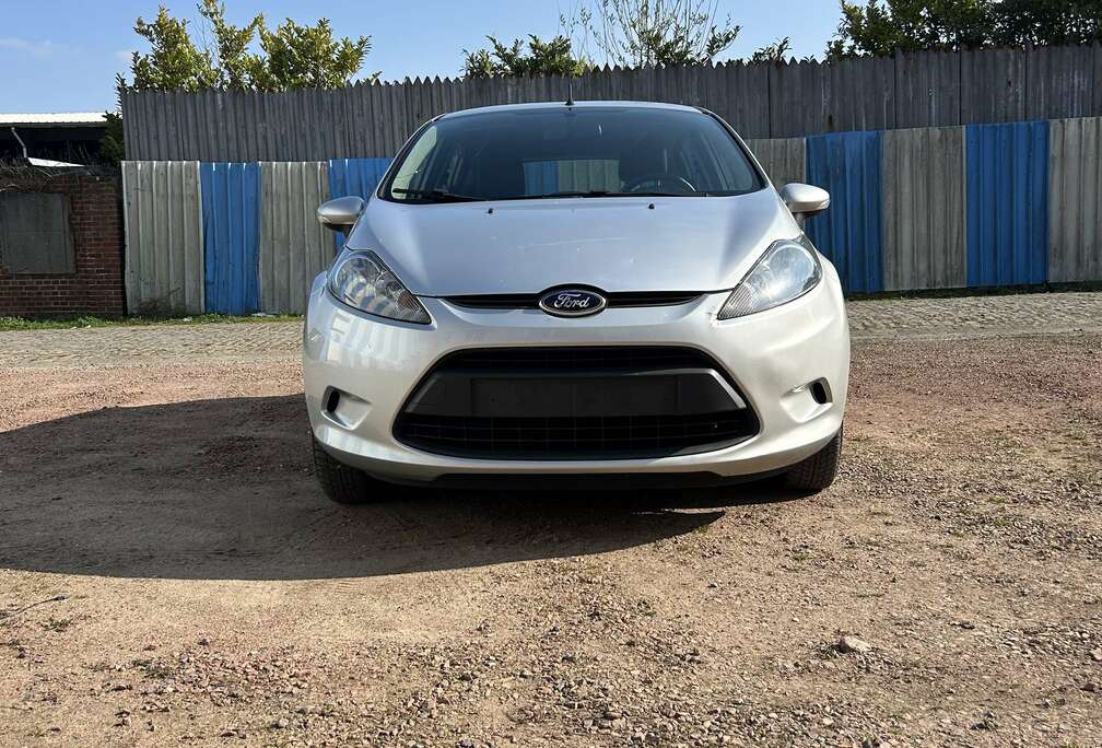 Ford 1400 Tdci