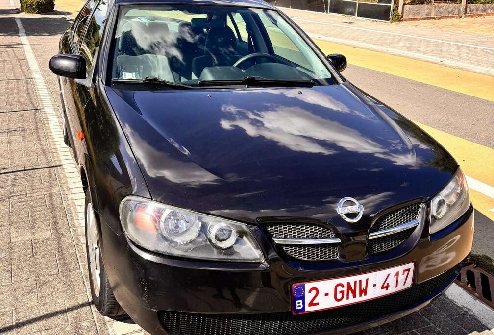 Nissan 1.5i 16v Acenta