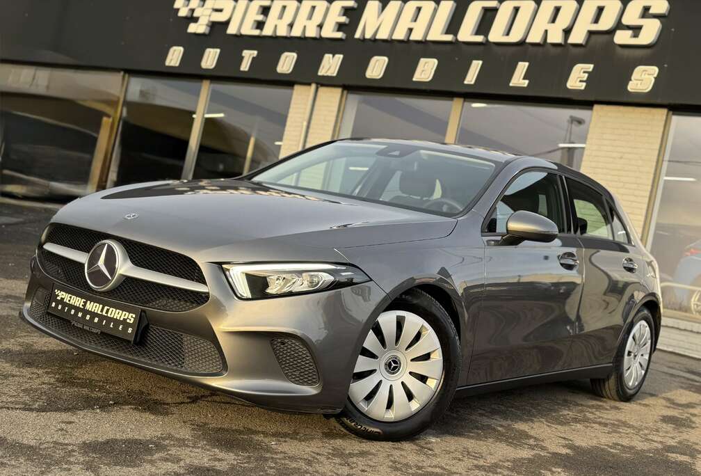 Mercedes-Benz / NAV / CAMERA /  AIRCO / BLUETOOTH / CRUISE