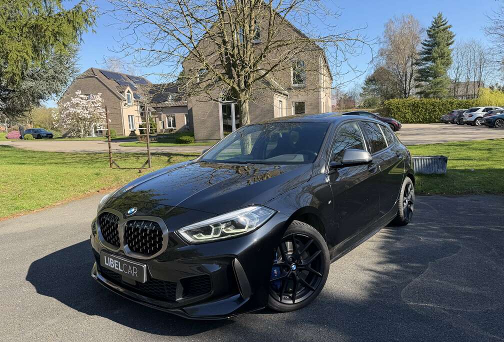 BMW M135iXAS OPF M Performance/FULL OPTIONS/X Drive